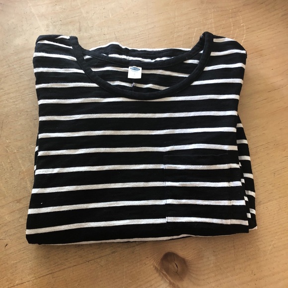 Old Navy Dresses & Skirts - Striped Maxi Dress